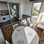 Les Cyclades - 2 Pieces 6 Couchages Port Leucate. Ref: 2cyc_10a Mae-5694 * لوسات